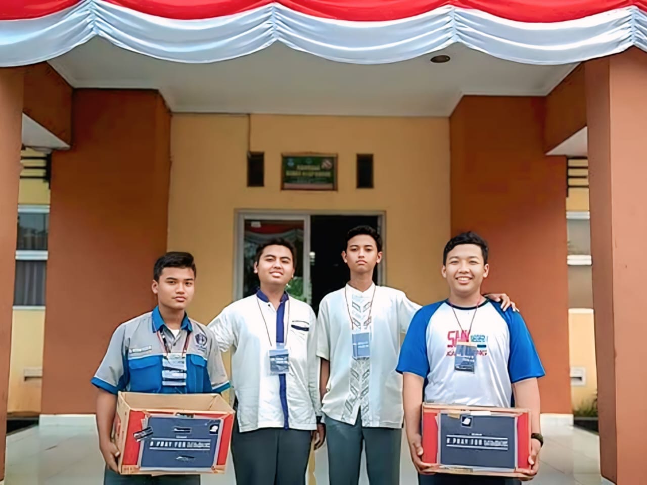 Deskripsi gambar